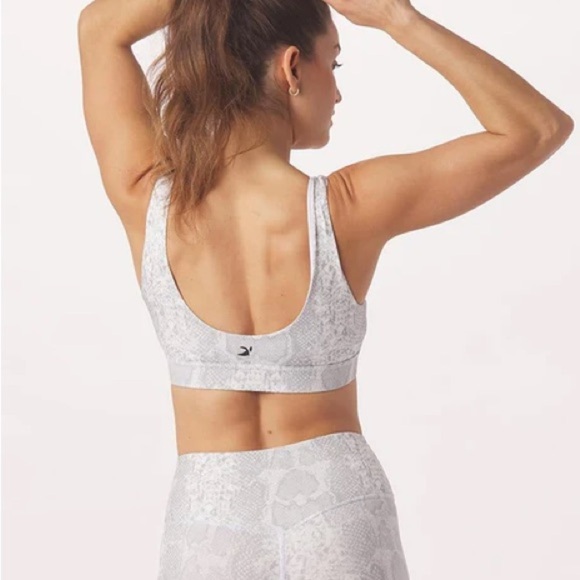 Gylder Splendid Sports Bra White Snake XL - Picture 3 of 8